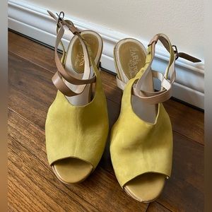 Cole Haan - collab with Maria Sharapova - yellow leather shoe with wedge heel